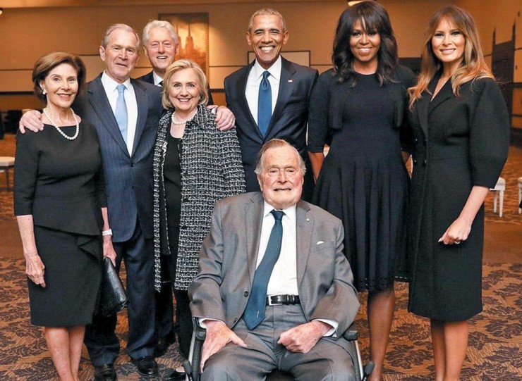 미국 전직 대통령들이 어깨동무하는 사진을 보니 매우 부럽습니다